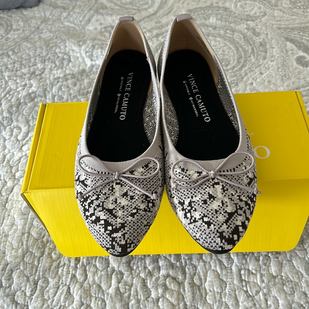 Vince Camuto Flanna washable flat’s